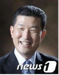 홍만표 충남도 국제통상과 팀장, 지방행정의 달인 선정
