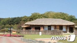 3월의 우리고장 현충시설에 한용운 선생 생가