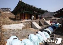 산청향교 춘향대제 봉행