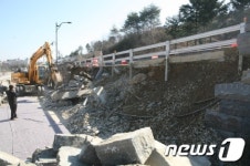 공주시 무령왕릉로 부실공사 석축 붕괴