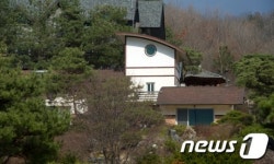 성접대 의혹 제기된 윤모씨의 원주 별장