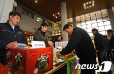 장애인들이 정성스럽게 만든 상품들 보고가세요!