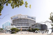 부산 유스호스텔 아르피나 아트피움 프로젝트 시동