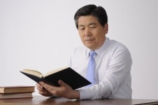 유영훈 진천군수 “지역 건설업체 도와달라”