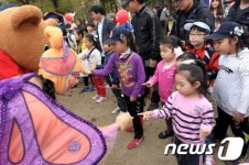 동화나라에서 가위바위보