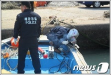 부산해경, 관내 영세 소형어선 순회 경정비 서비스 실시