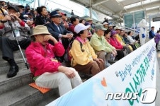 고향에 한번 가봤으면