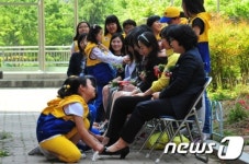 [단신] 광주적십자, 일곡초교서 스승의날 행사