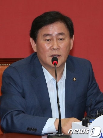 최경환 