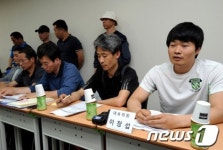 모두 발언하는남양유업 대리점피해자 회장