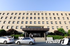 부산 동부지청,  원전 부품 비리 사건 수사 활기