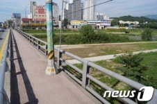 원주시 북원교, 자칫하면 추락 위험