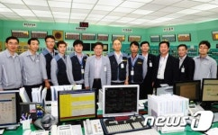 영광원전 3호기 현장 찾은 산업통상자원부 장관
