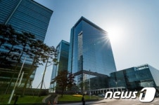 삼성전자 휴대폰 비장의 무기 R5 시동