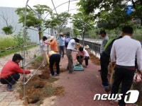 광주시 하남동 장미향기 가득한 통학로 조성
