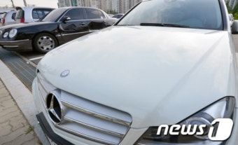 전 농구선수 정상헌이 중고차 매매상에 판 처형의 벤츠차량