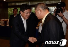 윤상직 장관, 한-중 FTA 농·수산업계 간담회 참석