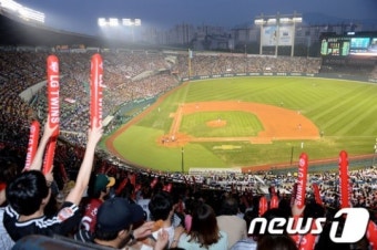 2013 프로야구, 400만 관중 돌파!