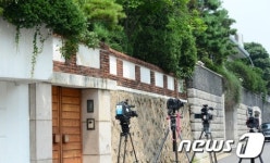 전두환 전 대통령을 향한 시선