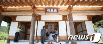 의암 주 논개 추모제 봉향