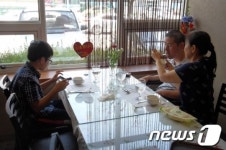 장성 저소득가정 외식사업 후원 봇물