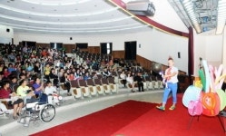 충북대병원학교, 버블쇼·샌드아트 공연