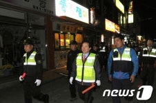 [단신] 강운태 시장, 광산구 야간 자율방범 순찰