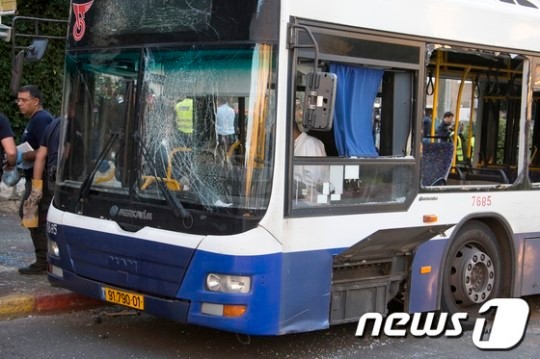이스라엘 중심도시 텔아비브 인근 버스 연쇄 폭발, 테러 의심 사건 발생