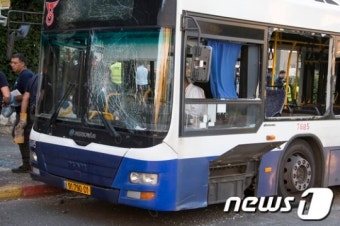 이스라엘서 팔' 소행 추정 버스테러…인명피해는 없어