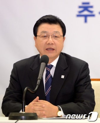 인사말 하는 김진선 평창동계올림픽 조직위원장