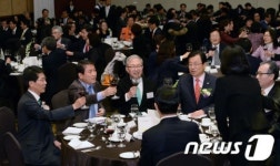 벤처업계 올해 청마군단 돼 경제성장 이끌겠다