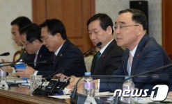 모두발언하는 정홍원 총리