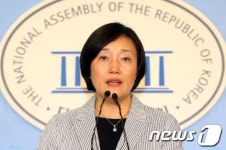 박영선 민주당이 여성 원내대표시대 열어야