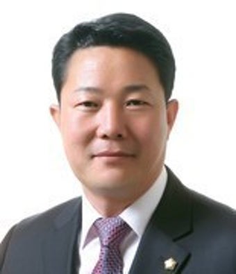 최영일 순창군의장, 의정봉사상 수상