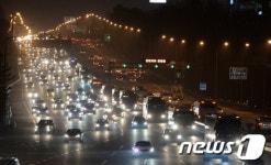 막바지 귀경차량들