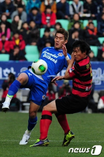 [프로축구] 포항-울산, 2014 K리그 개막전서 격돌