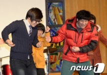 즐거운 막춤으로 졸업식 마무리를