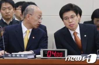 복지부 장·차관 '논의'