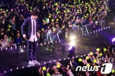 바로, 팬들과 눈맞추기!