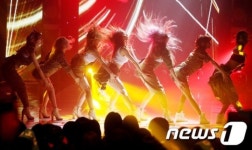 모아(MOA) 환상적인 무대