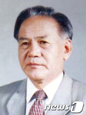 송기숙 전남대 명예교수, 모교에 장학금