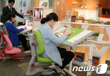 [단신]롯데百포항점 자녀 공부자세 바로 잡아주세요