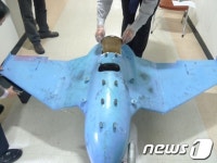 국적 불명 무인항공기 살펴보니...