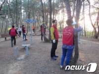 [단신]진주 평거동, 석갑산 가꾸기 행사