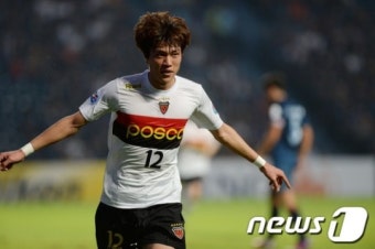 [프로축구] 포항, 서울 꺾고 1위 등극…'6호골' 김승대 득점 선두