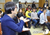 법의 날 맞아 춘천계성학교 재판방청