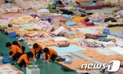 [세월호 참사] 늘어가는 빈자리 속 온정의 손길