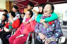 웃음 넘치는 어버이날