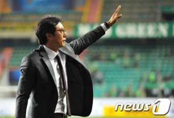 황선홍 '우승으로 보답하겠습니다'