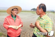 농업인 만난 이동필 장관
